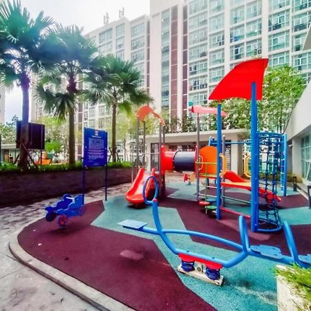 Urban Oasis, 3Br Apt In Prime Location At Cyberjaya By Verano Zewnętrze zdjęcie